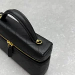 Chanel 26LP Lambskin Lunch Box Bag - Image 7