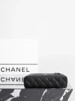 UbestLuxury Chanel Chanel 25P LP Box Shoulder Bag 19.5cm product photo detail 6 SKU CH30827