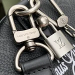 Louis Vuitton Handbag 32cm - Image 7