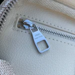 Louis Vuitton Dopp Kit Mini Toiletry Bag 20cm - Image 7