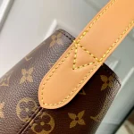 Louis Vuitton All In Bucket Bag 31cm - Image 7