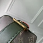 Louis Vuitton Locker Dopp Kit 23cm - Image 7