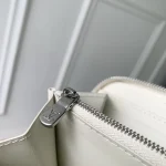 Louis Vuitton Wallet 21cm - Image 7