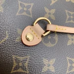Louis Vuitton Neverwoof Pet Carrier 31cm - Image 7