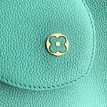 Louis Vuitton Capucines Handbag 37.5cm - Image 7