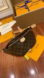 Louis Vuitton Handbag 37cm - Image 7