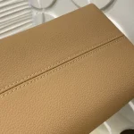 Louis Vuitton MULTIPASS Handbag 30cm - Image 7