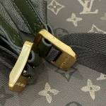 Louis Vuitton Discovery PM Backpack 40cm - Image 7