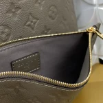 Louis Vuitton All In GM Handbag 31cm - Image 7