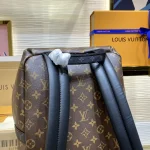 Louis Vuitton Discover Backpack 40cm - Image 7