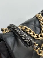 UbestLuxury Chanel Chanel 19 Bag Shoulder Bag 30cm product photo detail 6 SKU CH30957