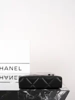 UbestLuxury Chanel Chanel 25k Handbag 19.5cm product photo detail 6 SKU CH30658