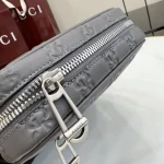 UbestLuxury Gucci GG Emblem Shoulder Bag 28cm product photo detail 6 SKU GU25178