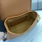 UbestLuxury Gucci GG Emblem Handbag 20.5cm product photo detail 7 SKU GU25667