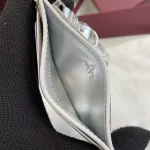 UbestLuxury Gucci GG Emblem Card Case product photo detail 7 SKU GU25699