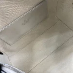 UbestLuxury Gucci GG Emblem Handbag 20.5cm product photo detail 7 SKU GU25709
