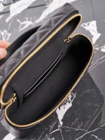 UbestLuxury Chanel Chanel 26C LP Box Shoulder Bag 19.5cm product photo detail 7 SKU CH30754