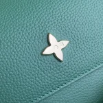 Louis Vuitton Capucines Handbag 37.5cm - Image 8