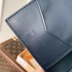 Louis Vuitton Passport Cover 14cm - Image 8
