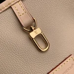 Louis Vuitton Neverwoof Pet Carrier 31cm - Image 8