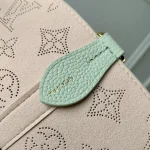 Louis Vuitton Handbag 20cm - Image 8