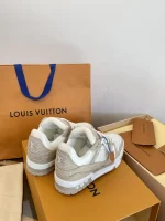 Trainer 2025 Unisex Sneakers - Image 8