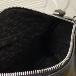 Louis Vuitton EXPRESS Small Handbag Wallet 26cm - Image 8