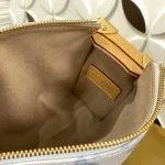 Side Trunk Medium Handbag 23.5cm - Image 8
