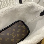 LV Ski NEVERFULL BANDOULIÈRE INSIDE OUT BB Handbag 26.5cm - Image 8
