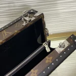 Louis Vuitton soft trunk Handbag Case 23cm - Image 8