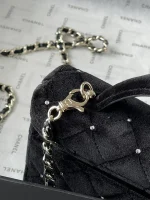 UbestLuxury Chanel Chanel 25K Black Velvet Diamond Box Handbag 19cm product photo detail 7 SKU CH30937