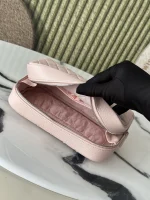 UbestLuxury Chanel Travel Cosmetic Bag 21cm product photo detail 7 SKU CH30670