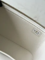 UbestLuxury Chanel Chanel Handbag 16cm product photo detail 7 SKU CH31101