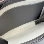 UbestLuxury Gucci GG Emblem Handbag 30cm product photo detail 7 SKU GU25181