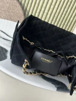UbestLuxury Chanel Chanel Bucket Bag 30cm product photo detail 8 SKU CH30707