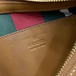 UbestLuxury Gucci GG Emblem Shoulder Bag 22cm product photo detail 8 SKU GU25670