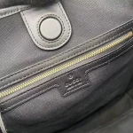 UbestLuxury Gucci GG Emblem Shoulder Bag 26cm product photo detail 8 SKU GU25685