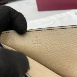 UbestLuxury Gucci Gucci Card Case Deep Blue/Oatmeal Calfskin Leather 2025 Pre-Spring product photo detail 8 SKU GU25714