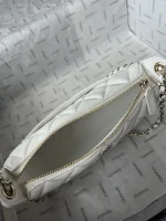 UbestLuxury Chanel Chanel Shoulder Bag 21cm product photo detail 8 SKU CH30751