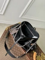 Louis Vuitton Handbag 26cm - Image 9