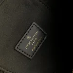 Louis Vuitton Vanity Chain Pouch 19cm - Image 9