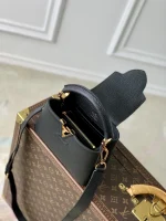 Louis Vuitton Capucines Shoulder Bag 21cm - Image 9