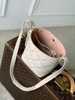 Bucket Bag 18cm - Image 9