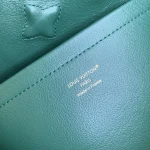 Louis Vuitton Capucines Handbag 37.5cm - Image 9