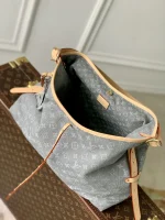 Louis Vuitton CarryAll Medium Handbag 39cm - Image 9