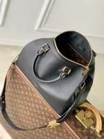 Louis Vuitton Speedy Soft 30 Handbag - Image 9