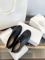 Maison Margiela Tabi Lace-Up Ballet Flats - Image 9