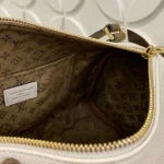 MB Handbag 26cm - Image 9