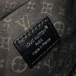Louis Vuitton EXPRESS Small Handbag Wallet 26cm - Image 9