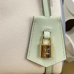 Louis Vuitton EXPRESS Small Handbag 26cm - Image 9